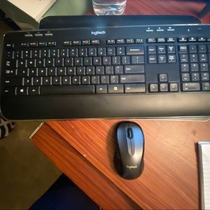 Wireless Logitech Keyboard and Mouse
